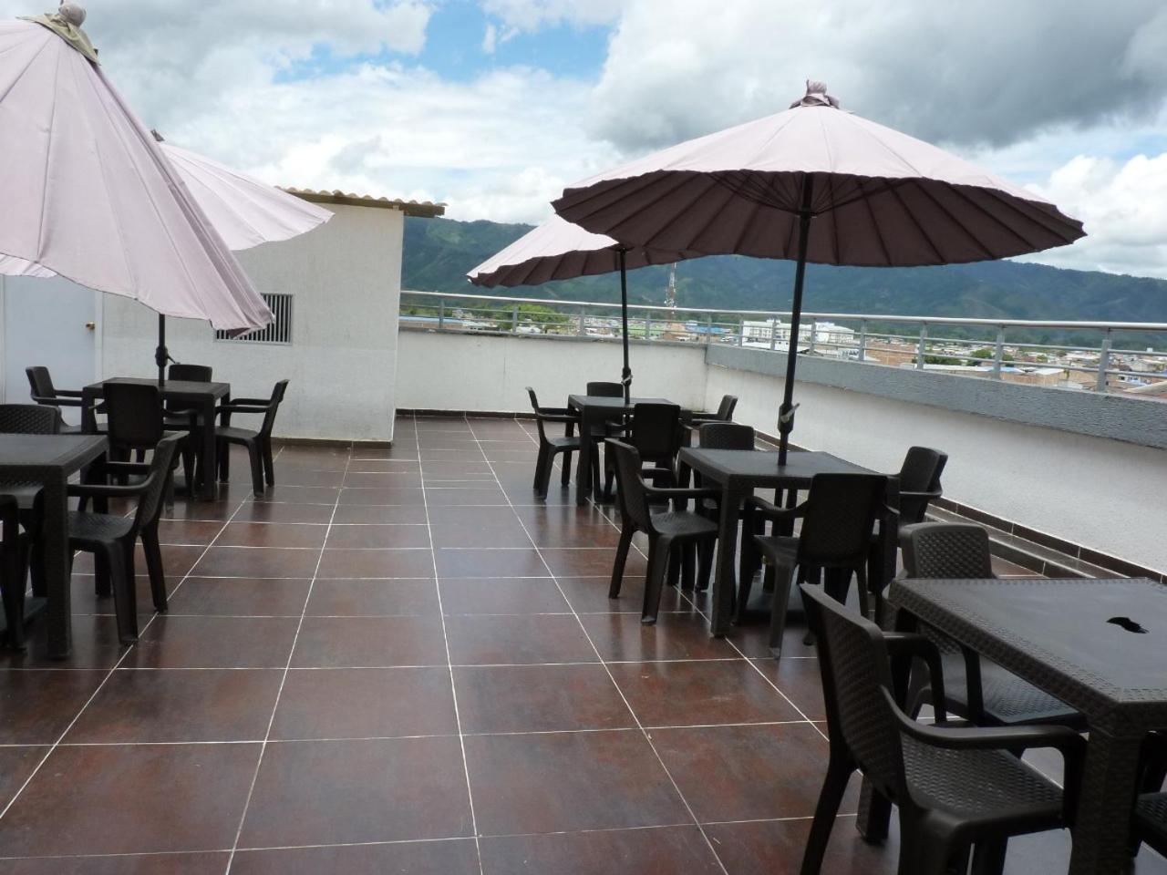 Hotel Escorial ピタリト エクステリア 写真